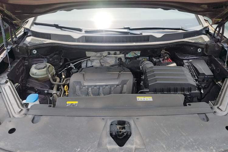 Used Volkswagen Talagon 2021 380TSI Four-Wheel Drive R-Line Touareg Edition Engine Bay