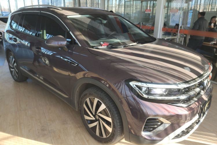 Used Volkswagen Talagon 2021 380TSI Four-Wheel Drive Luxury Premium Edition Pro Front Right 45 Deg
