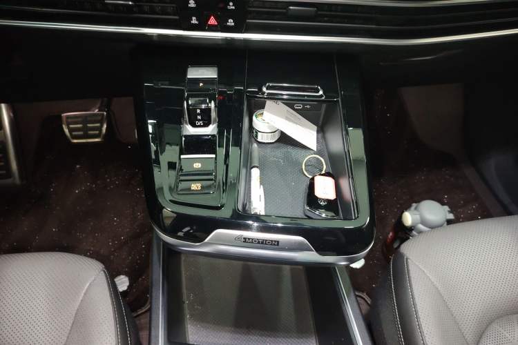 Used Volkswagen Talagon 2021 380TSI Four-Wheel Drive R-Line Touareg Edition Gear Lever