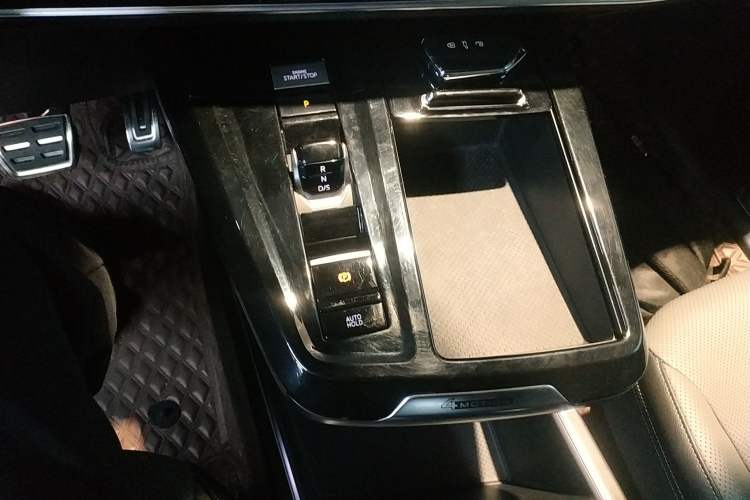Used Volkswagen Talagon 2021 380TSI Four-Wheel Drive R-Line Touareg Edition Gear Lever