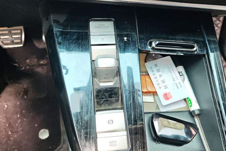 Used Volkswagen Talagon 2021 380TSI Four-Wheel Drive R-Line Touareg Edition Gear Lever
