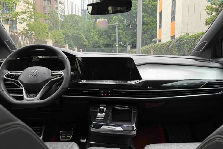 Used Volkswagen Talagon 2021 380TSI Four-Wheel Drive R-Line Touareg Edition Interior 2
