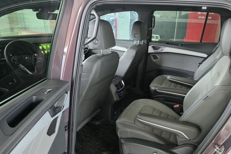 Used Volkswagen Talagon 2021 380TSI Four-Wheel Drive R-Line Touareg Edition Interior 3
