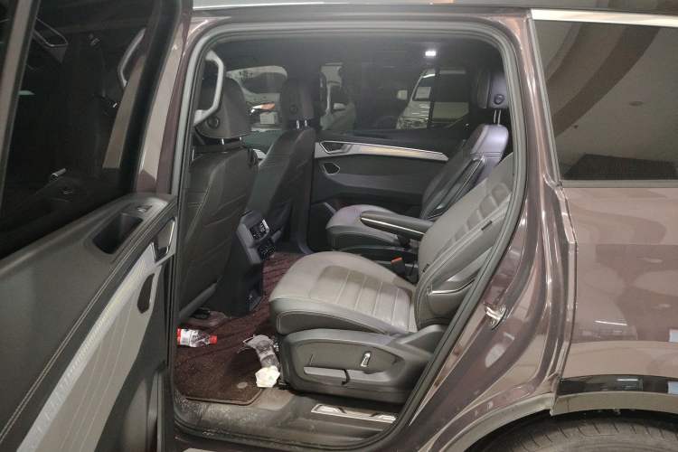 Used Volkswagen Talagon 2021 380TSI Four-Wheel Drive R-Line Touareg Edition Interior 4