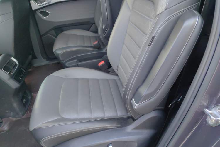 Used Volkswagen Talagon 2021 380TSI Four-Wheel Drive R-Line Touareg Edition Interior 4