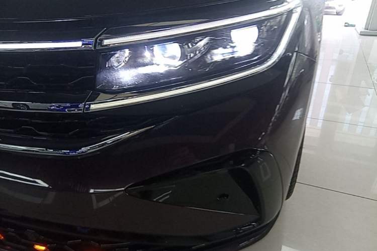 Used Volkswagen Talagon 2021 380TSI Four-Wheel Drive R-Line Touareg Edition Left Front Headlight
