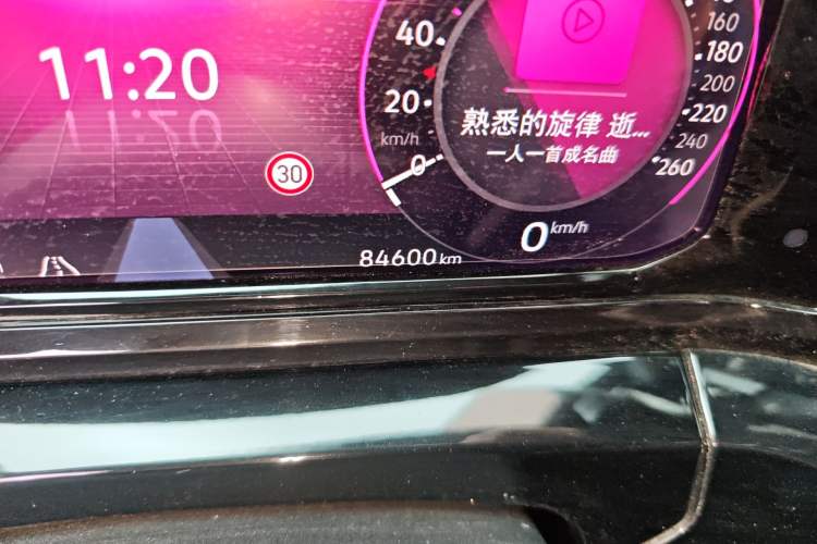 Used Volkswagen Talagon 2021 380TSI Four-Wheel Drive R-Line Touareg Edition Odometer Close Up