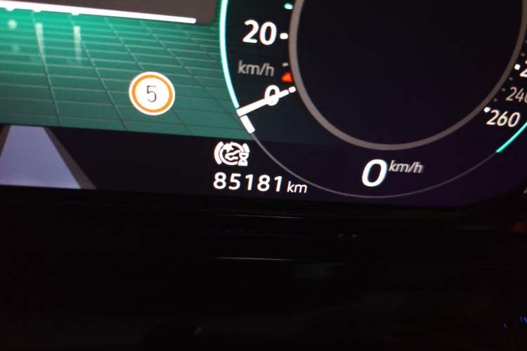 Used Volkswagen Talagon 2021 380TSI Four-Wheel Drive Luxury Premium Edition Pro Odometer Close Up