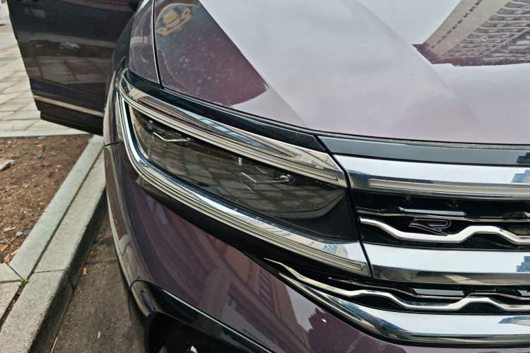 Used Volkswagen Talagon 2021 380TSI Four-Wheel Drive R-Line Touareg Edition Right Front Headlight