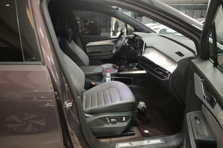 Used Volkswagen Talagon 2021 380TSI Four-Wheel Drive R-Line Touareg Edition Right Front Seat