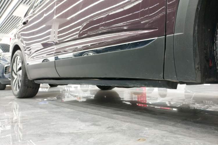 Used Volkswagen Talagon 2021 380TSI Four-Wheel Drive Luxury Premium Edition Pro Right Side Sill