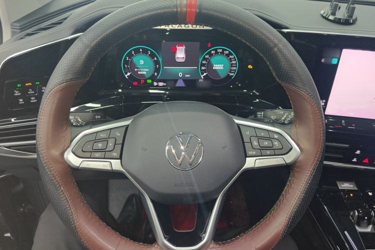 Used Volkswagen Talagon 2021 380TSI Four-Wheel Drive Flagship Version Steering Wheel