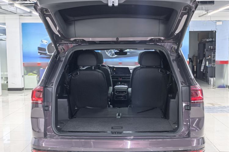 Used Volkswagen Talagon 2021 380TSI Four-Wheel Drive R-Line Touareg Edition Trunk