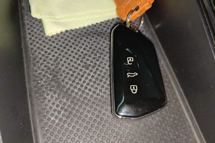 Used Volkswagen Talagon 2021 380TSI Four-Wheel Drive R-Line Touareg Edition Vehicle Key