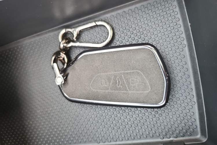 Used Volkswagen Talagon 2021 380TSI Four-Wheel Drive R-Line Touareg Edition Vehicle Key