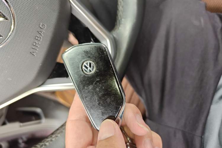 Used Volkswagen Talagon 2021 380TSI Four-Wheel Drive R-Line Touareg Edition Vehicle Key