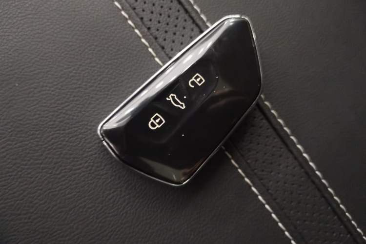 Used Volkswagen Talagon 2021 380TSI Four-Wheel Drive Luxury Premium Edition Pro Vehicle Key