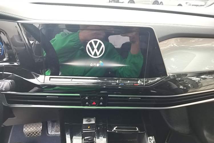 Used Volkswagen Talagon 2021 380TSI Four-Wheel Drive Luxury Premium Edition Pro Audio And AC Panel