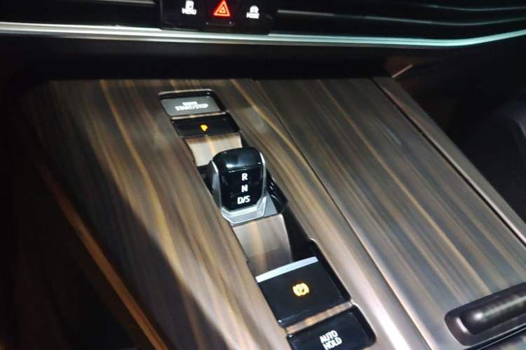 Used Volkswagen Talagon 2021 380TSI Four-Wheel Drive Luxury Premium Edition Pro Gear Lever