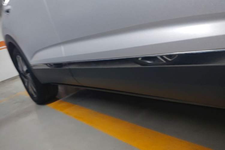 Used Volkswagen Talagon 2021 380TSI Four-Wheel Drive Luxury Premium Edition Pro Right Side Sill