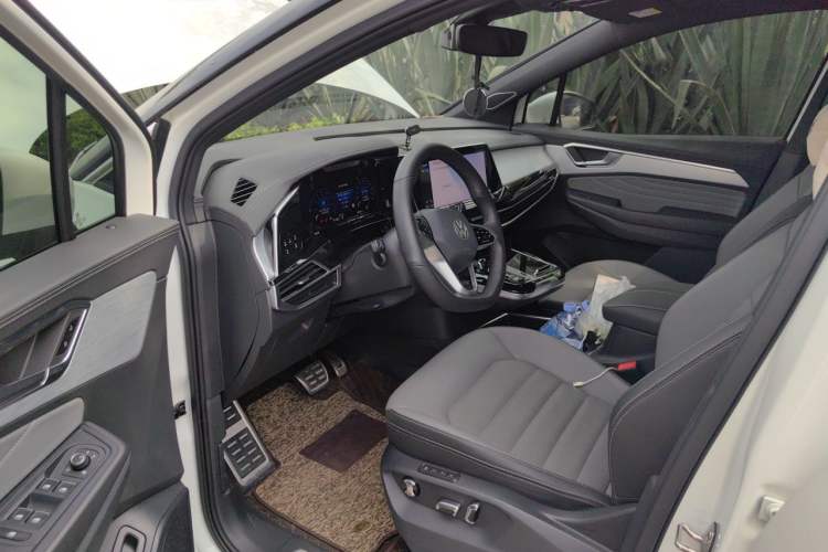 Used Volkswagen Talagon 2021 380TSI Four-Wheel Drive R-Line Touareg Edition Driver Seat