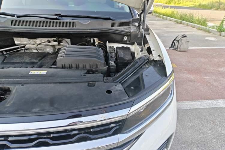 Used Volkswagen Talagon 2021 380TSI Four-Wheel Drive Luxury Premium Edition Pro Engine Bay Left