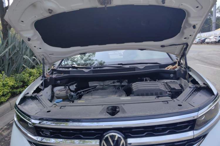 Used Volkswagen Talagon 2021 380TSI Four-Wheel Drive R-Line Touareg Edition Engine Bay