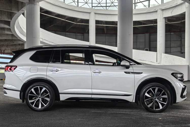 Used Volkswagen Talagon 2021 380TSI Four-Wheel Drive R-Line Touareg Edition Exterior 1