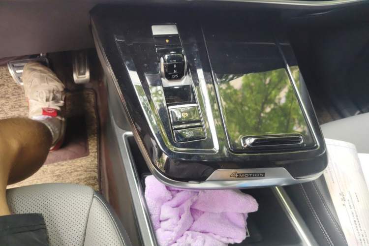 Used Volkswagen Talagon 2021 380TSI Four-Wheel Drive R-Line Touareg Edition Gear Lever