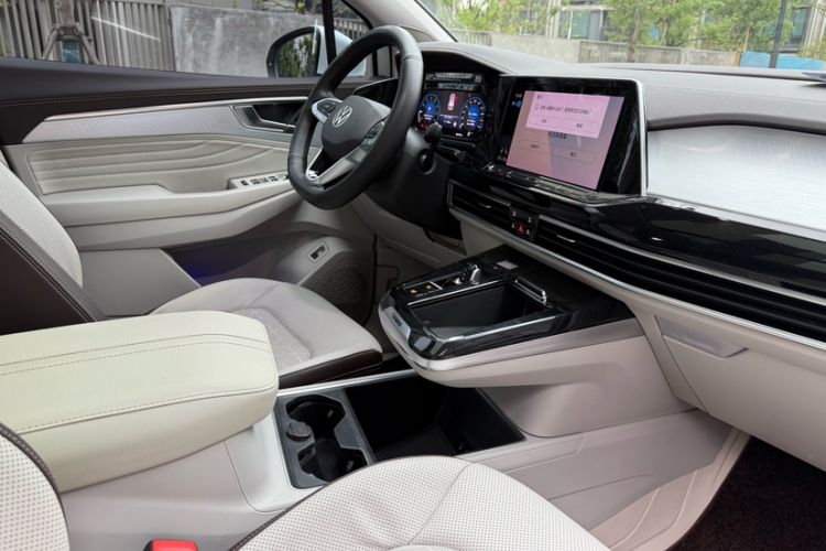 Used Volkswagen Talagon 2021 380TSI Four-Wheel Drive Luxury Premium Edition Pro Interior 1