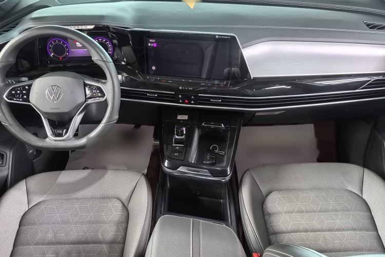 Used Volkswagen Talagon 2021 380TSI Four-Wheel Drive R-Line Touareg Edition Interior 2