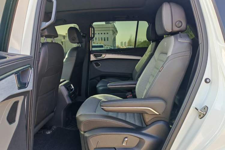 Used Volkswagen Talagon 2021 380TSI Four-Wheel Drive R-Line Touareg Edition Interior 3
