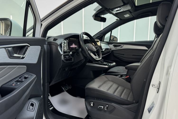 Used Volkswagen Talagon 2021 380TSI Four-Wheel Drive R-Line Touareg Edition Interior 5