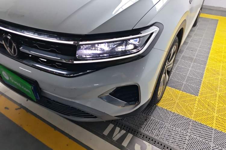 Used Volkswagen Talagon 2021 380TSI Four-Wheel Drive Flagship Version Left Front Headlight