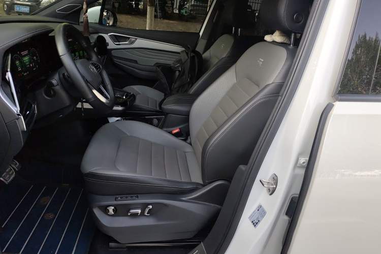 Used Volkswagen Talagon 2021 380TSI Four-Wheel Drive R-Line Touareg Edition Left Front Seat
