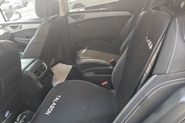 Used Volkswagen Talagon 2021 380TSI Four-Wheel Drive Flagship Version Left Rear Seat
