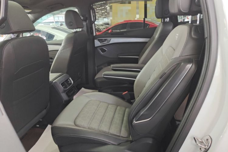 Used Volkswagen Talagon 2021 380TSI Four-Wheel Drive R-Line Touareg Edition Left Rear Seat