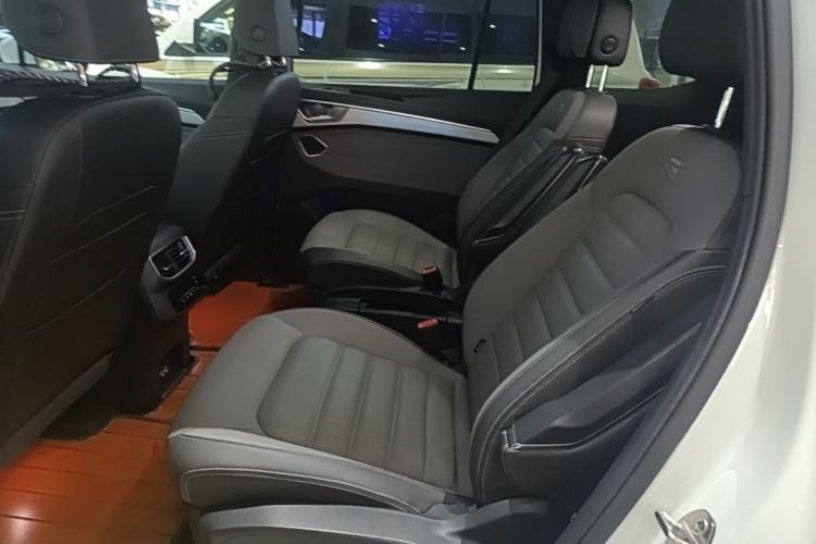 Used Volkswagen Talagon 2021 380TSI Four-Wheel Drive R-Line Touareg Edition Left Rear Seat