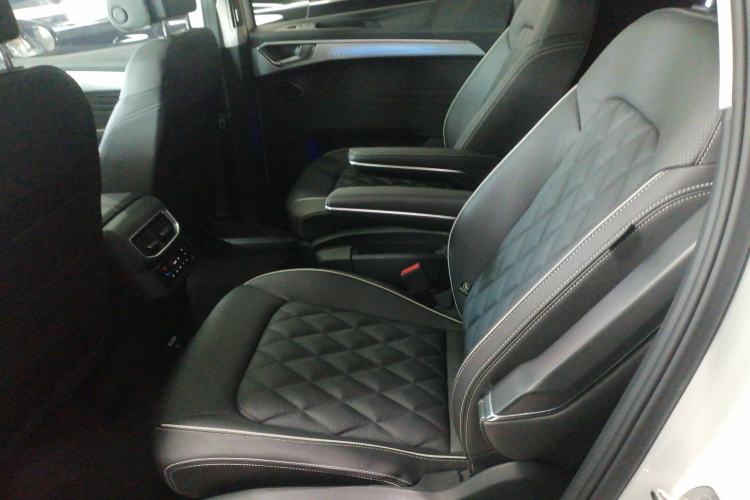 Used Volkswagen Talagon 2021 530TSI Four-Wheel Drive Flagship Shengjing Edition Pro Left Rear Seat