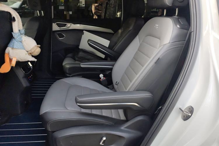Used Volkswagen Talagon 2021 380TSI Four-Wheel Drive R-Line Touareg Edition Left Rear Seat