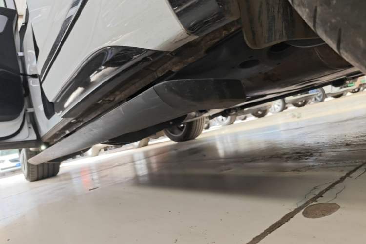 Used Volkswagen Talagon 2021 380TSI Four-Wheel Drive R-Line Touareg Edition Left Side Sill