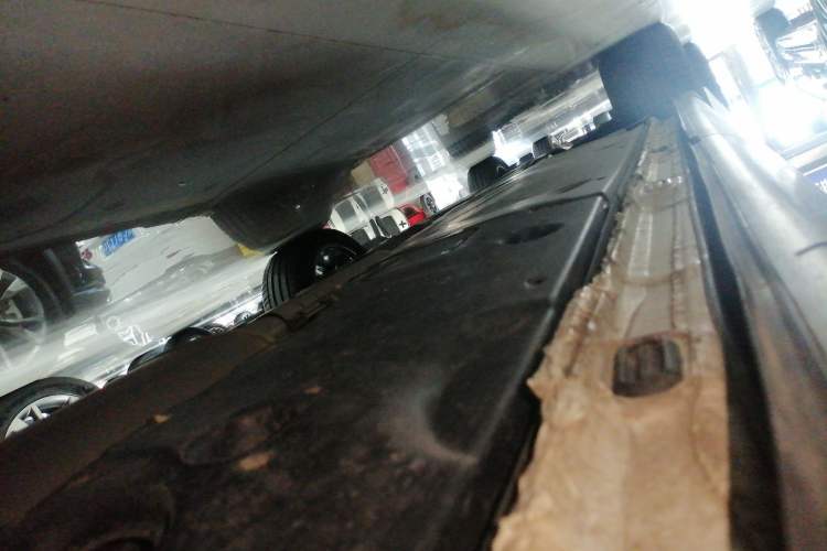 Used Volkswagen Talagon 2021 530TSI Four-Wheel Drive Flagship Shengjing Edition Pro Left Side Sill