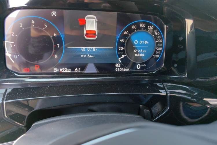 Used Volkswagen Talagon 2021 380TSI Four-Wheel Drive R-Line Touareg Edition Odometer Close Up