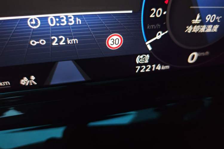 Used Volkswagen Talagon 2021 380TSI Four-Wheel Drive Luxury Premium Edition Pro Odometer Close Up