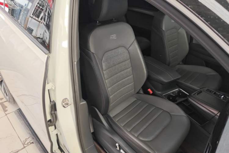 Used Volkswagen Talagon 2021 380TSI Four-Wheel Drive R-Line Touareg Edition Right Front Seat