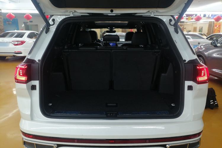 Used Volkswagen Talagon 2021 380TSI Four-Wheel Drive R-Line Touareg Edition Trunk