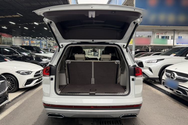 Used Volkswagen Talagon 2021 380TSI Four-Wheel Drive Flagship Version Trunk
