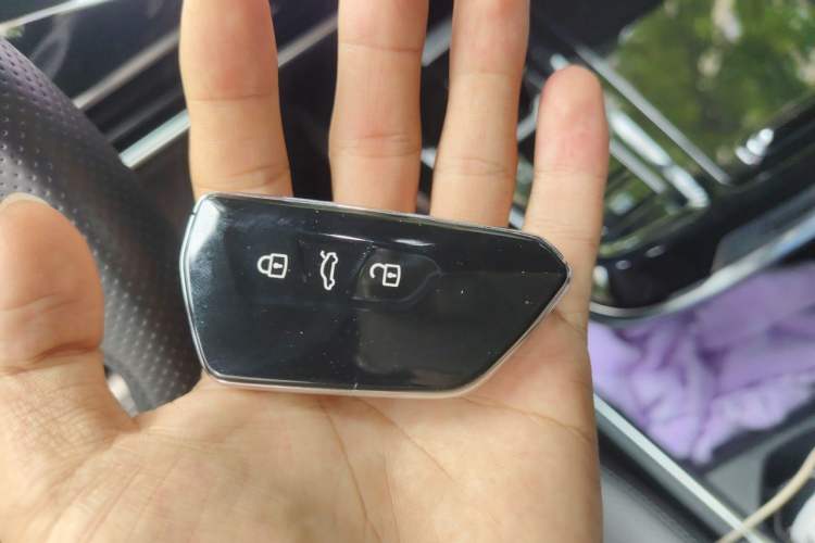 Used Volkswagen Talagon 2021 380TSI Four-Wheel Drive R-Line Touareg Edition Vehicle Key