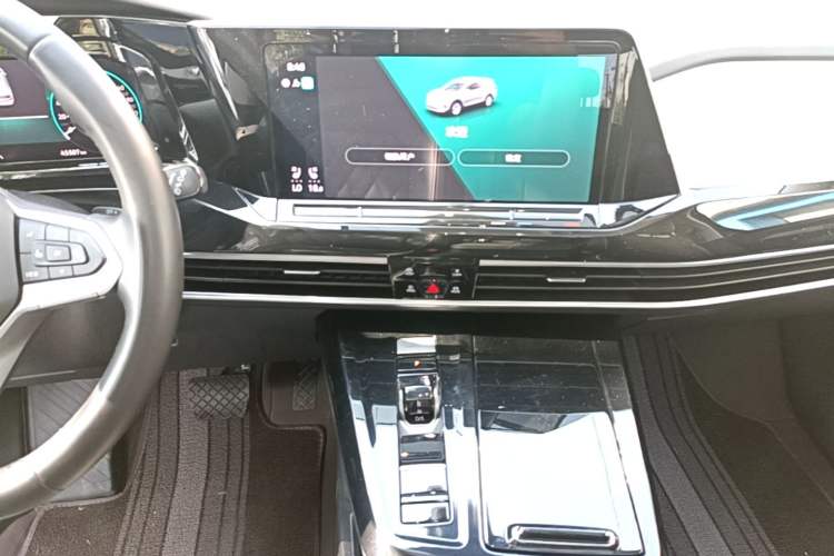 Used Volkswagen Talagon 2022 530TSI Four-Wheel Drive Flagship Shengjing Edition Pro 7-Seater Audio And AC Panel