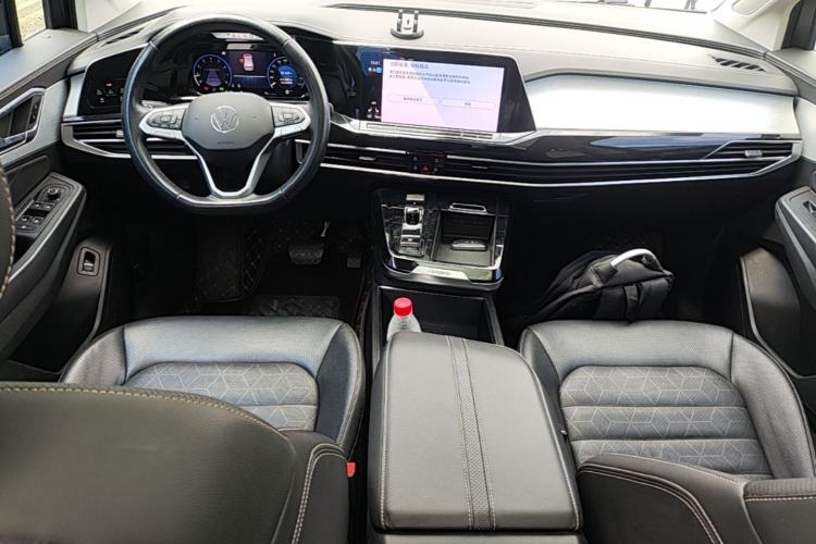 Used Volkswagen Talagon 2022 380TSI Four-Wheel Drive Luxury "Jiajing" Edition Pro 6 Seats Center Console